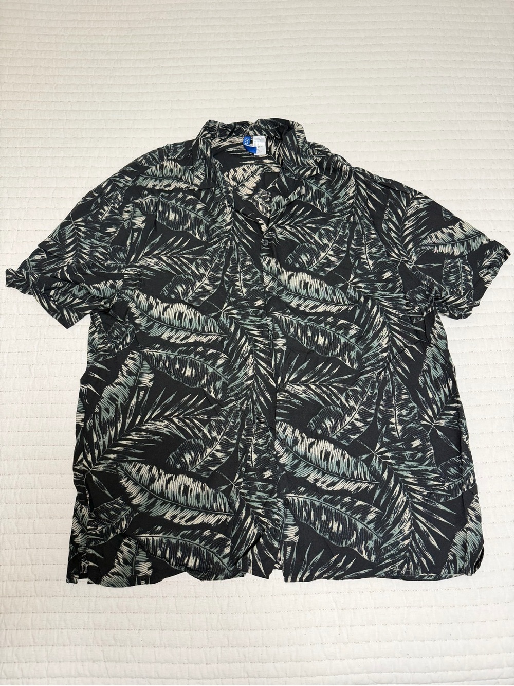 Divided Black Button-Up Shirt with Green Palm Leaf Print